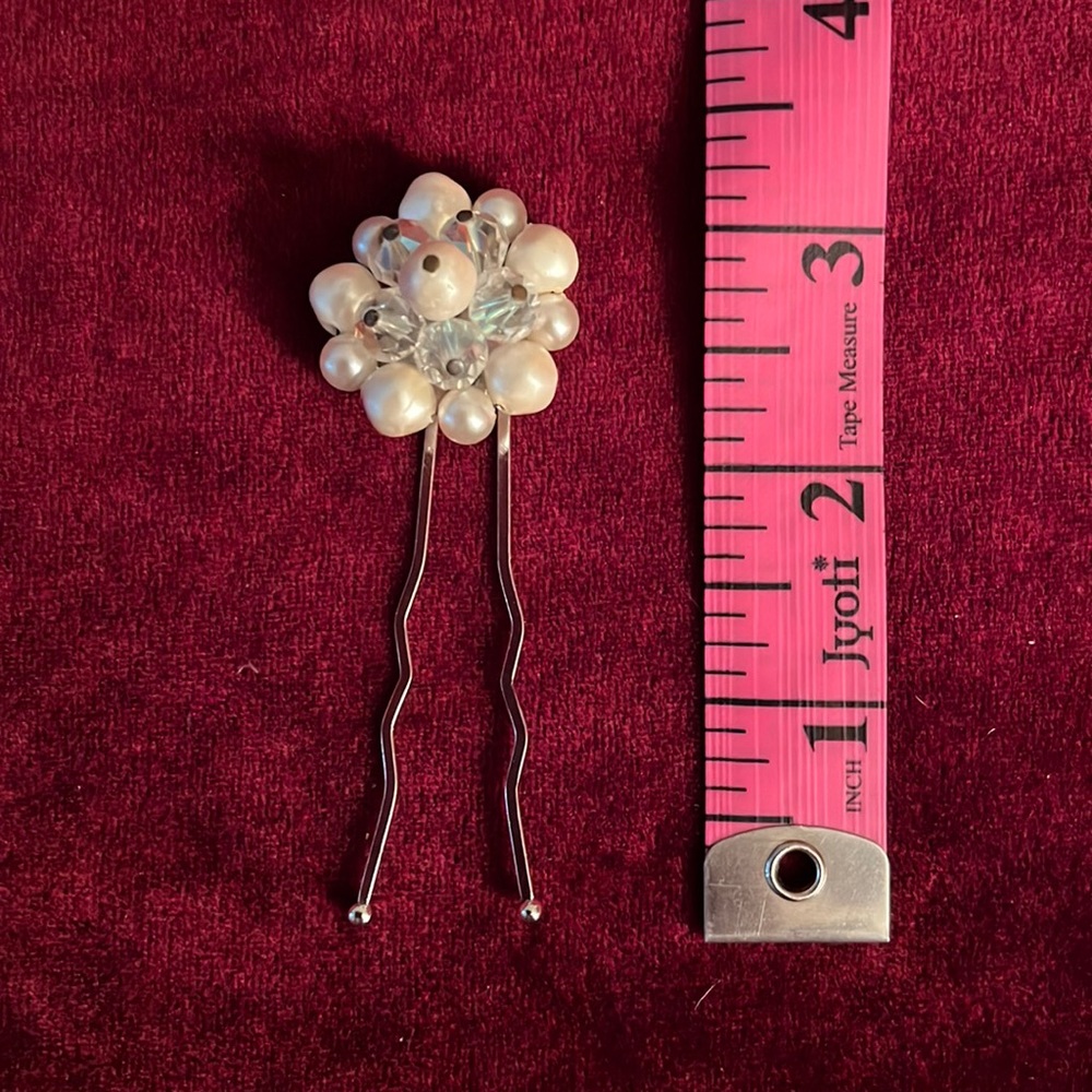 2/15 Hair pin with vintage earring